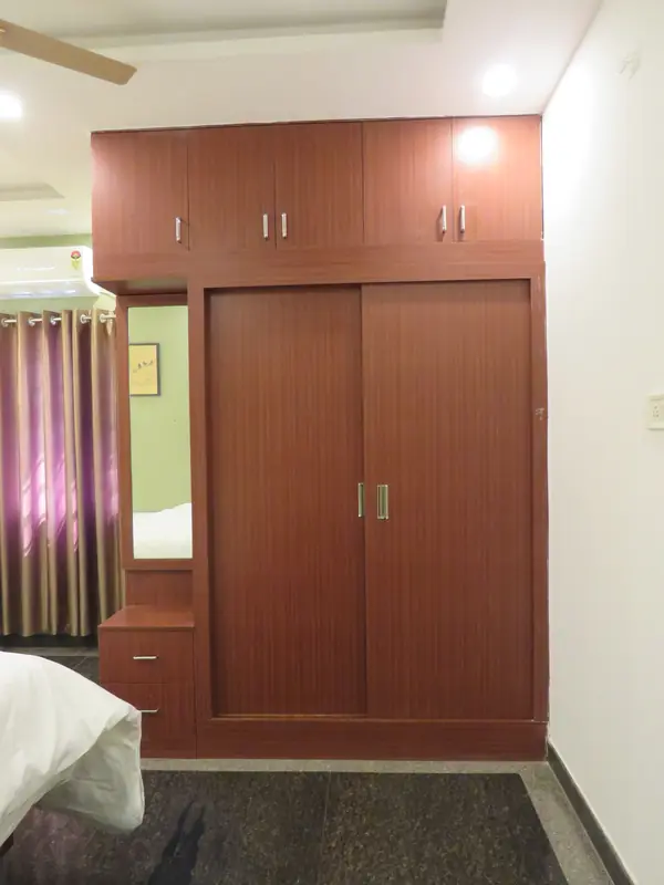 Full-height wardrobe with dressing mirror